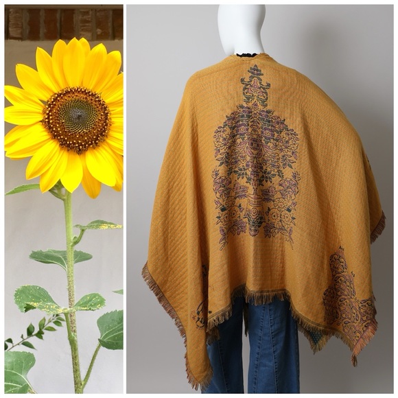 Bohemian Ruana Open Front Poncho - Picture 6 of 8